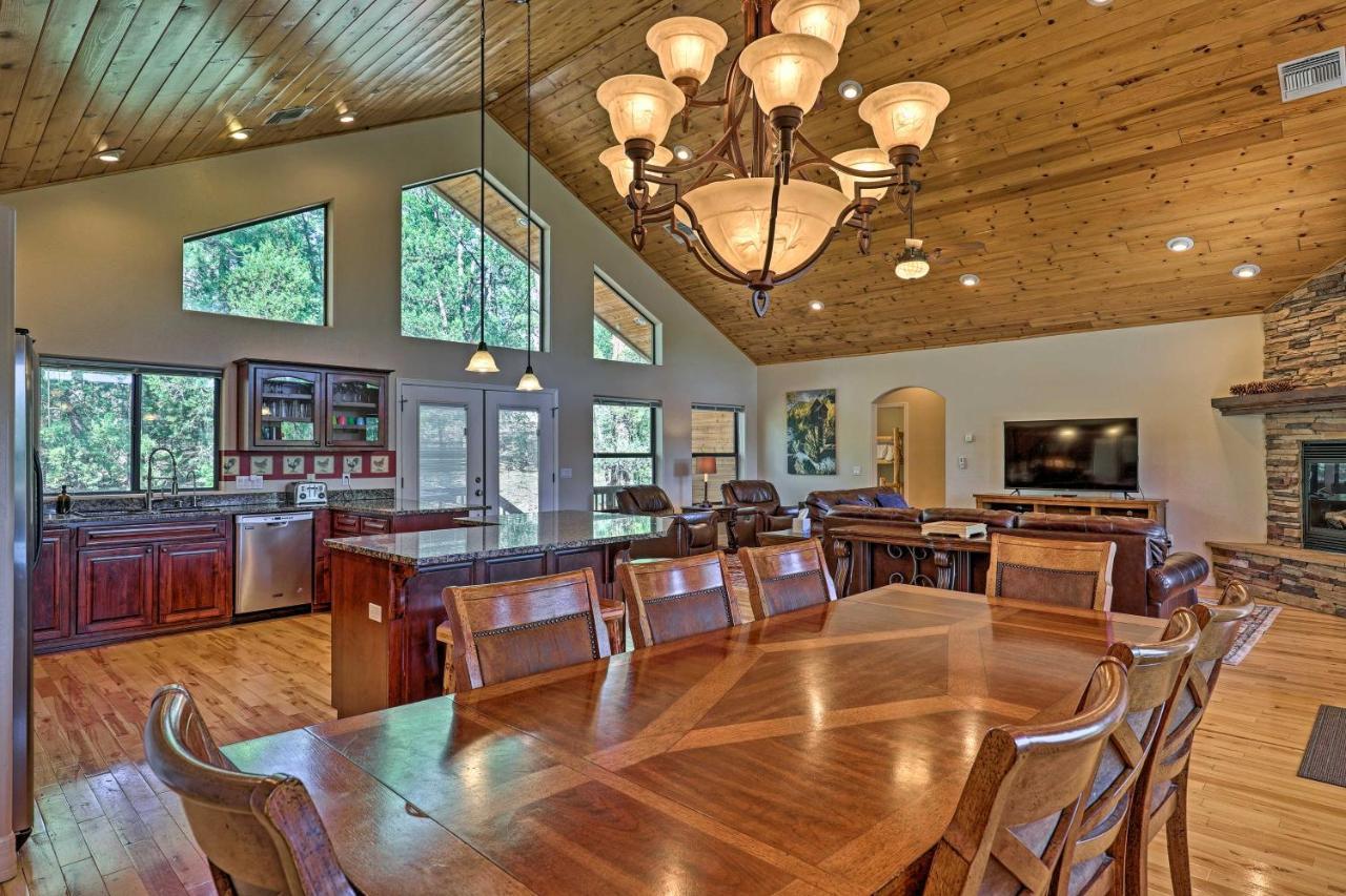 Serene Lakeside Cabin With Decks And Edler Lake Views! Pinetop-Lakeside Zewnętrze zdjęcie
