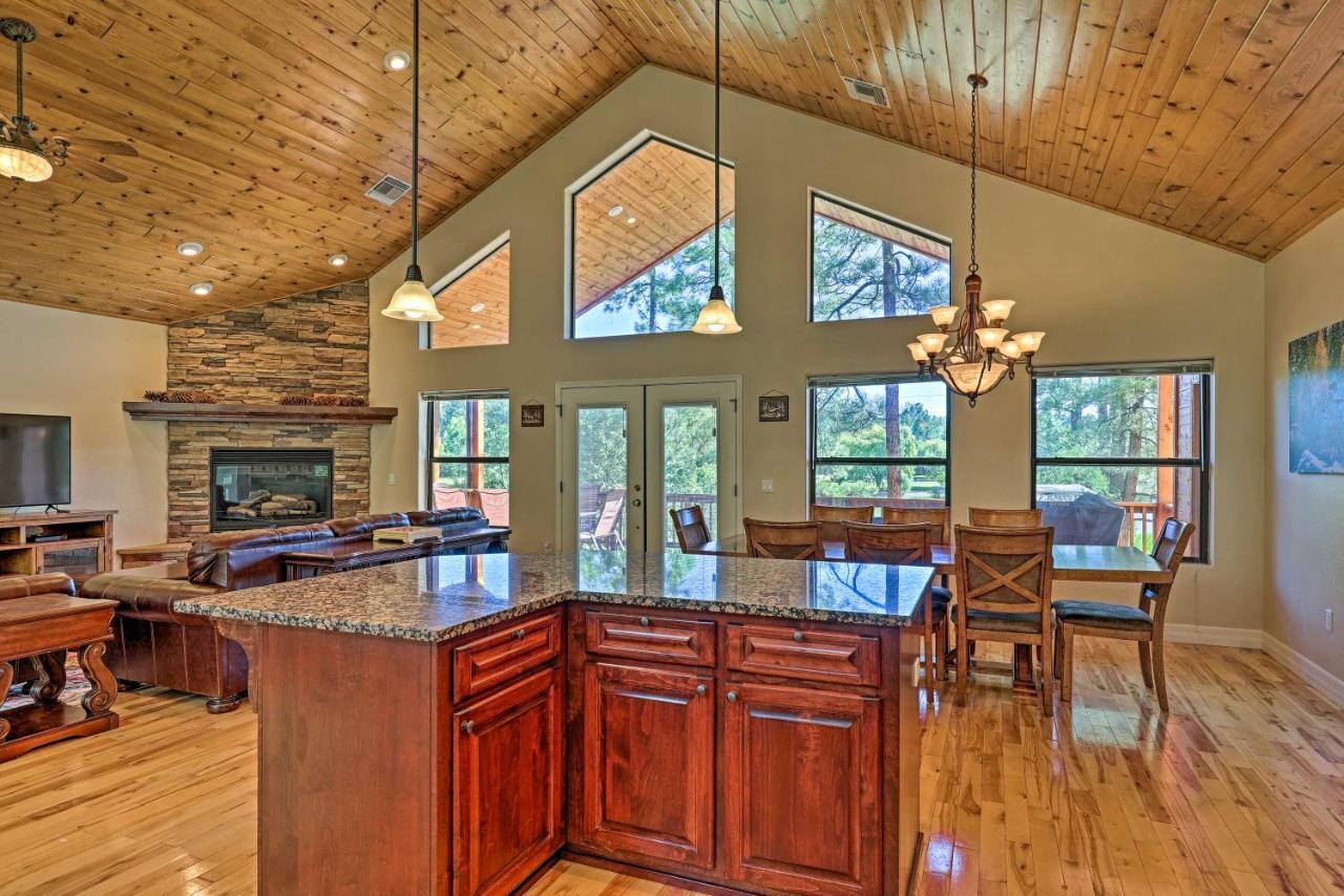 Serene Lakeside Cabin With Decks And Edler Lake Views! Pinetop-Lakeside Zewnętrze zdjęcie